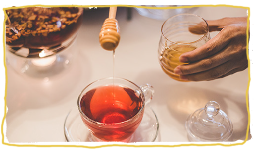 Miel e infusión, bodegón 2