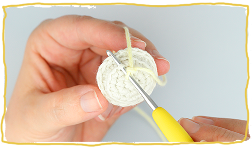 El alfiletero flor de la crocheteria, estambres 1