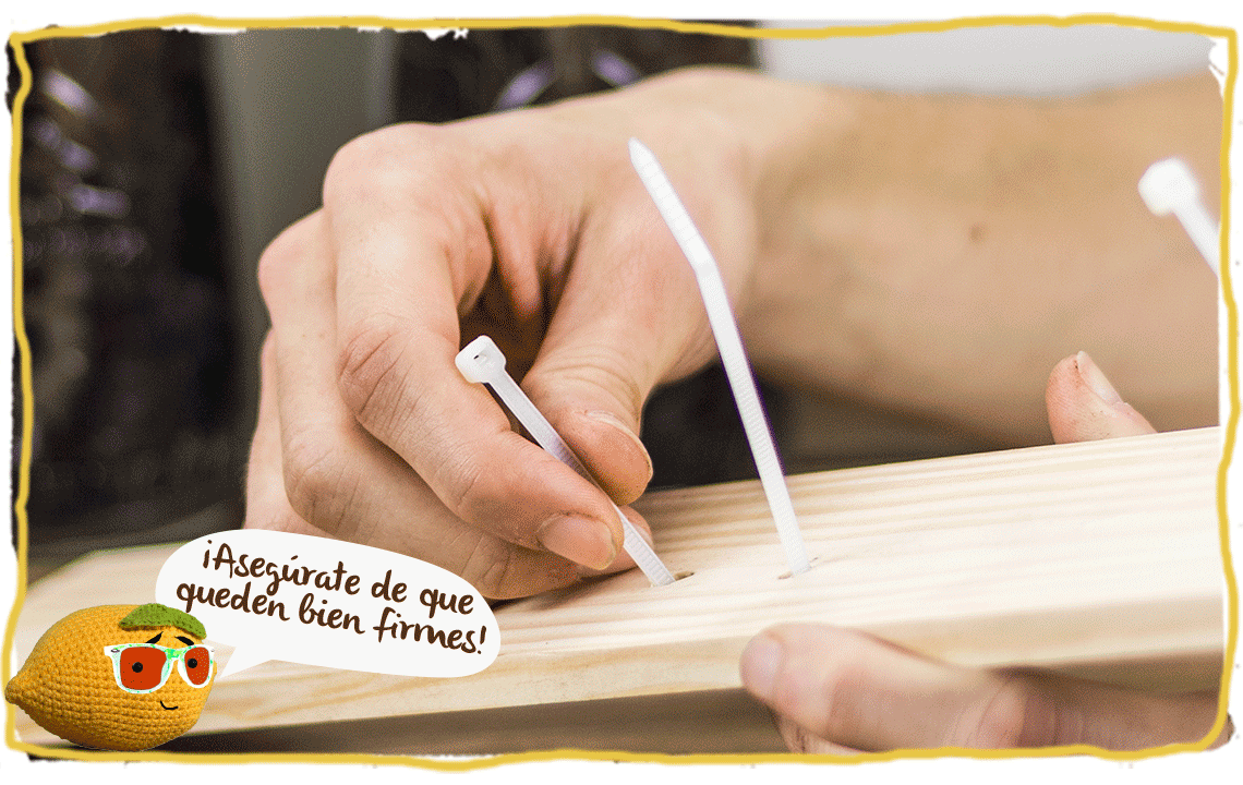 Fabrica tus propias macetas de pared, paso 4