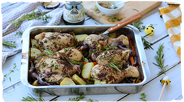 Pollo al horno con miel, mostaza, romero y tomillo by Hoy Comemos Sano